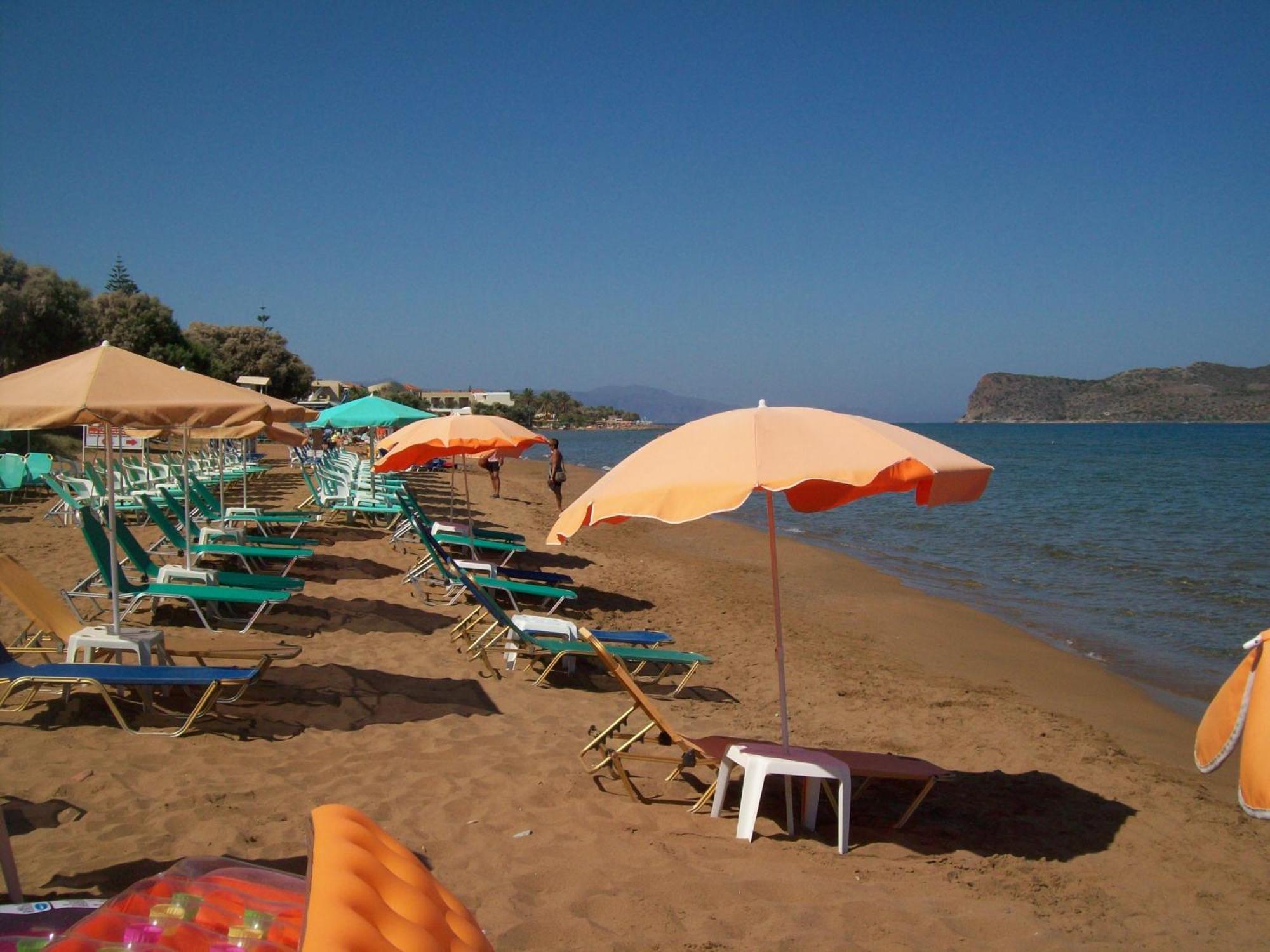 Kato Stalos Beach Exterior foto