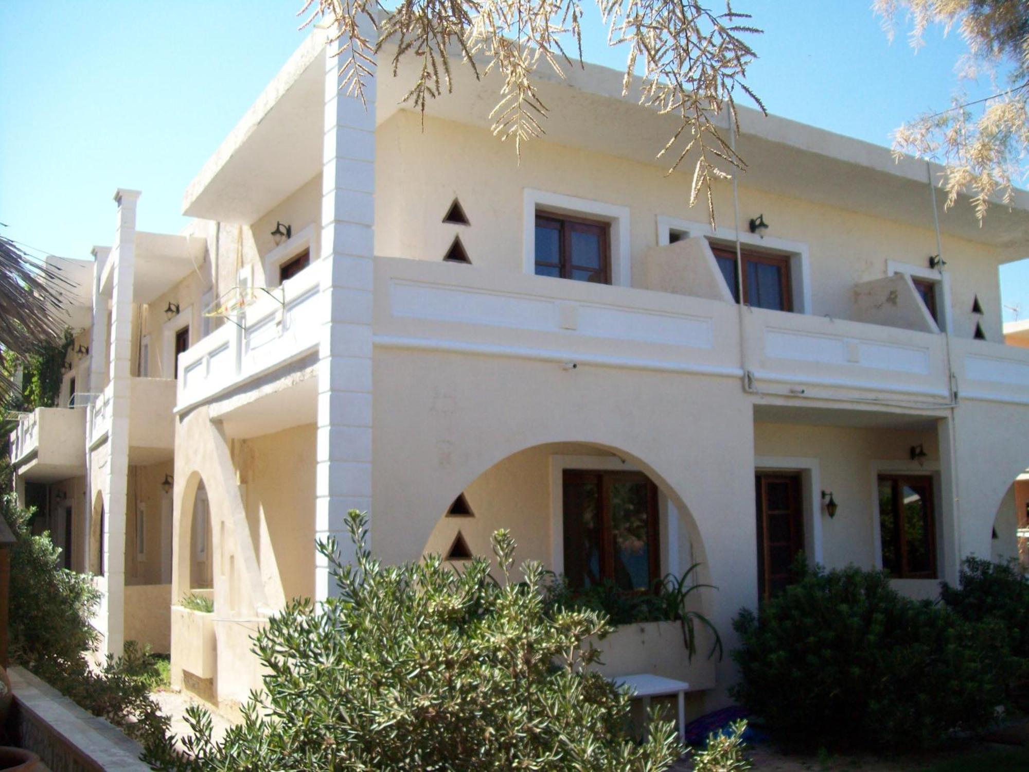 Kato Stalos Beach Exterior foto