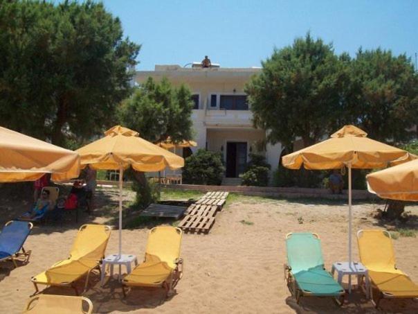 Kato Stalos Beach Exterior foto